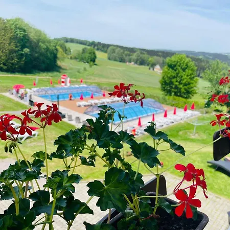 Panorama Wettiner Hoehe Hotel