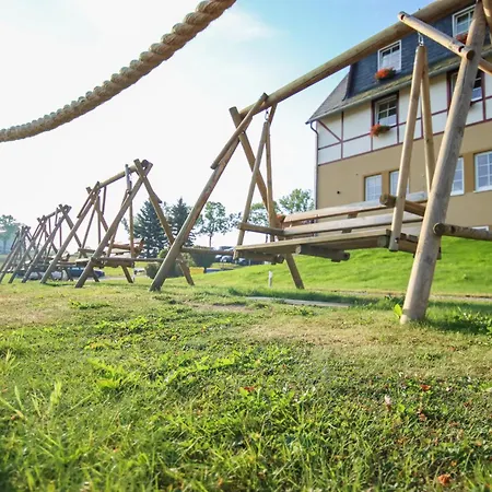 Panorama Wettiner Hoehe 4* سيفن