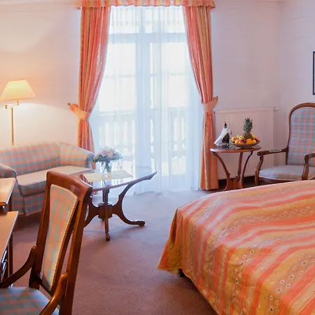 Hotel Panorama Wettiner Hoehe