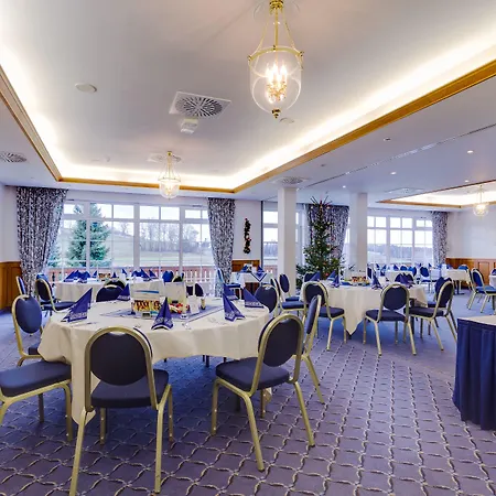 Hotel Panorama Wettiner Hoehe