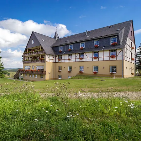 Hotel Panorama Wettiner Hoehe 4*