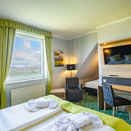 Panorama Wettiner Hoehe 4*