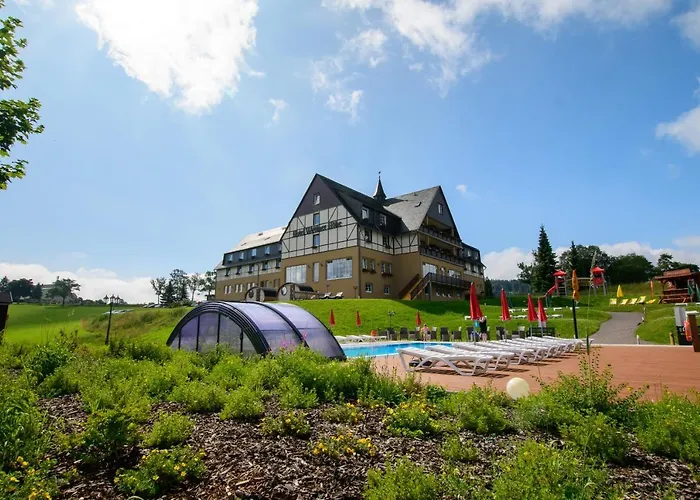 Panorama Wettiner Hoehe 4* سيفن