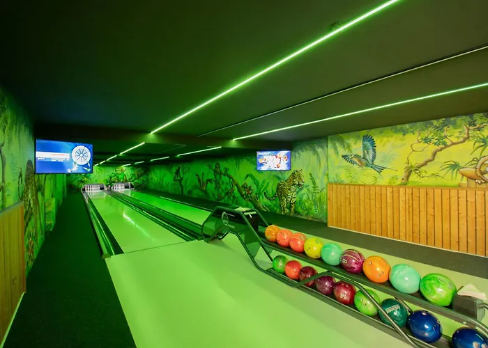 فندق Panorama Wettiner Hoehe 4*