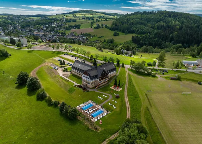 فندق Panorama Wettiner Hoehe 4*