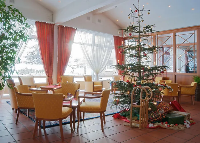 فندق Panorama Wettiner Hoehe 4*