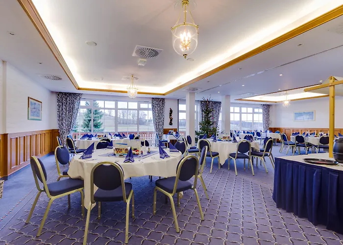 فندق Panorama Wettiner Hoehe