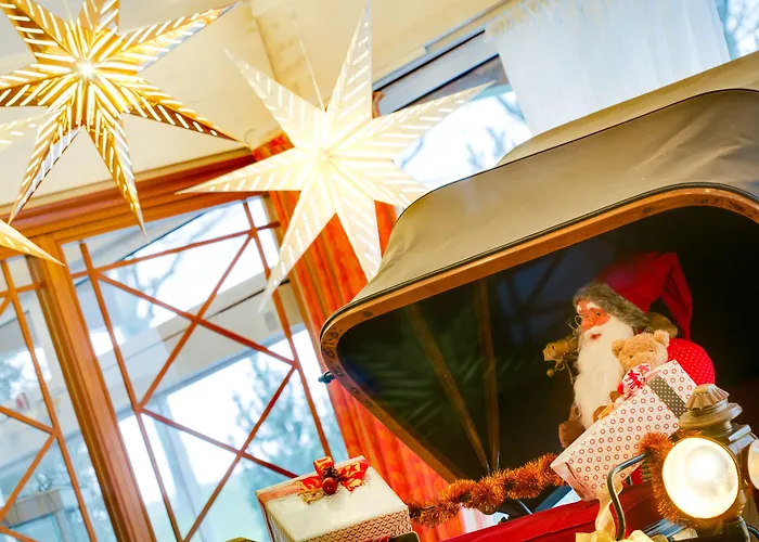 فندق Panorama Wettiner Hoehe سيفن