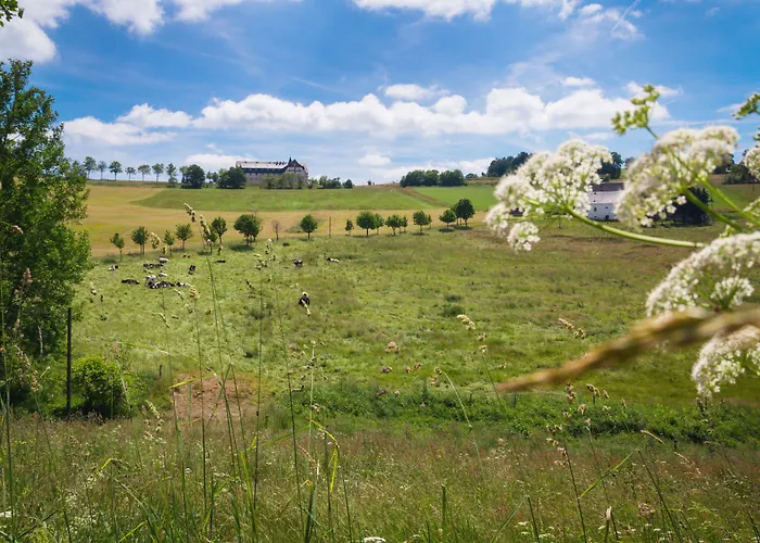 Panorama Wettiner Hoehe 4* سيفن