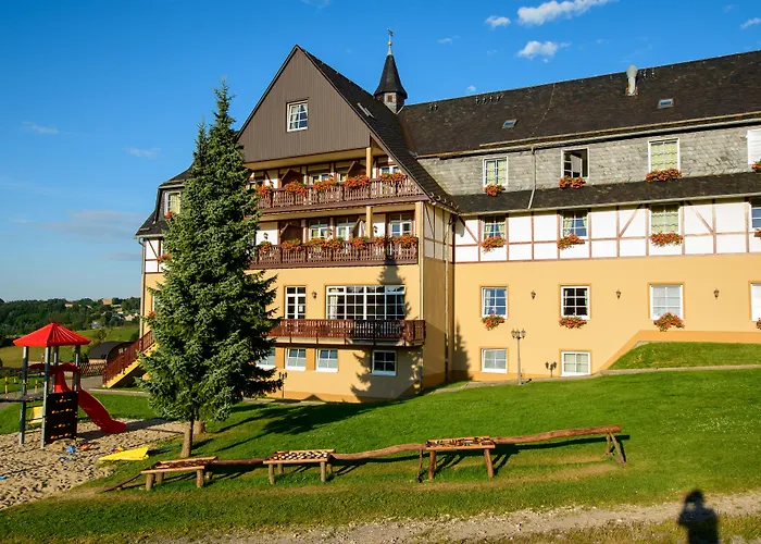 Panorama Wettiner Hoehe 4* سيفن