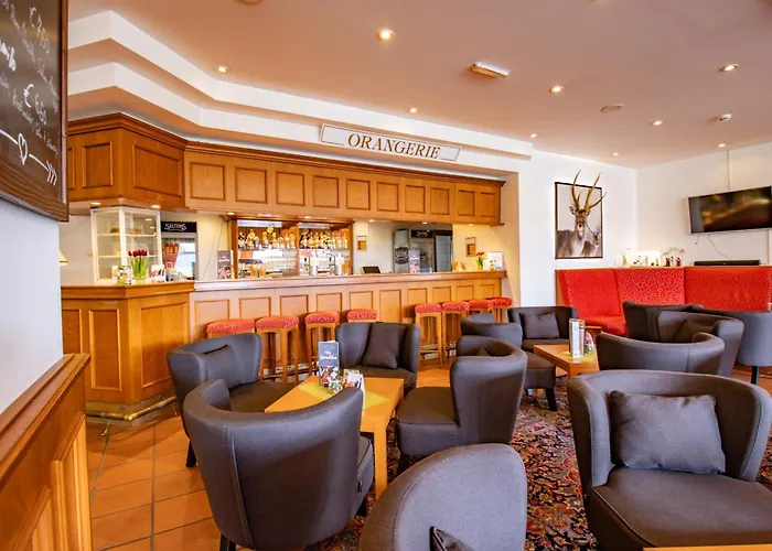 فندق Panorama Wettiner Hoehe 4*